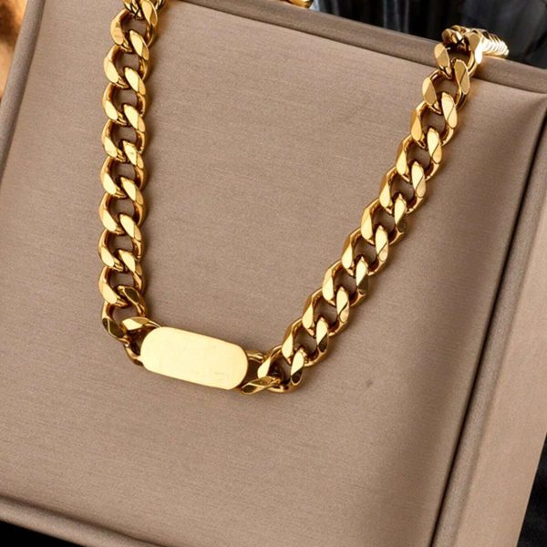 کارتیه گردنبند